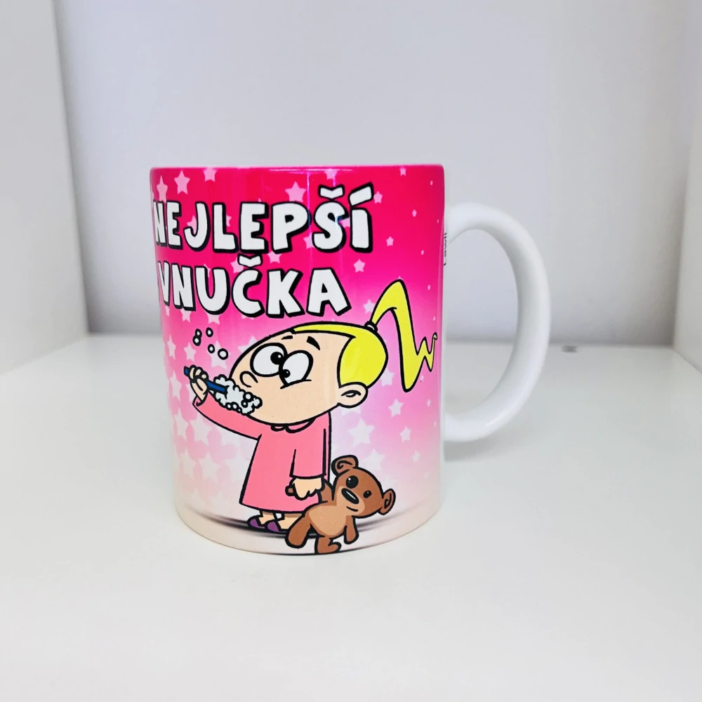 HRNEK NEJLEPŠÍ VNUČKA