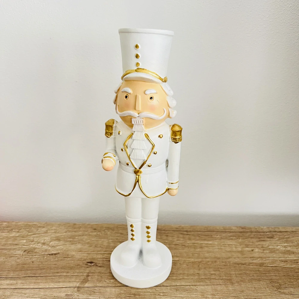ZIMNÍ DEKORACE FIGURA VOJÁKA