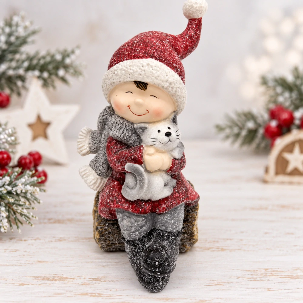 Chlapec s kočičkou – zimní dekorace