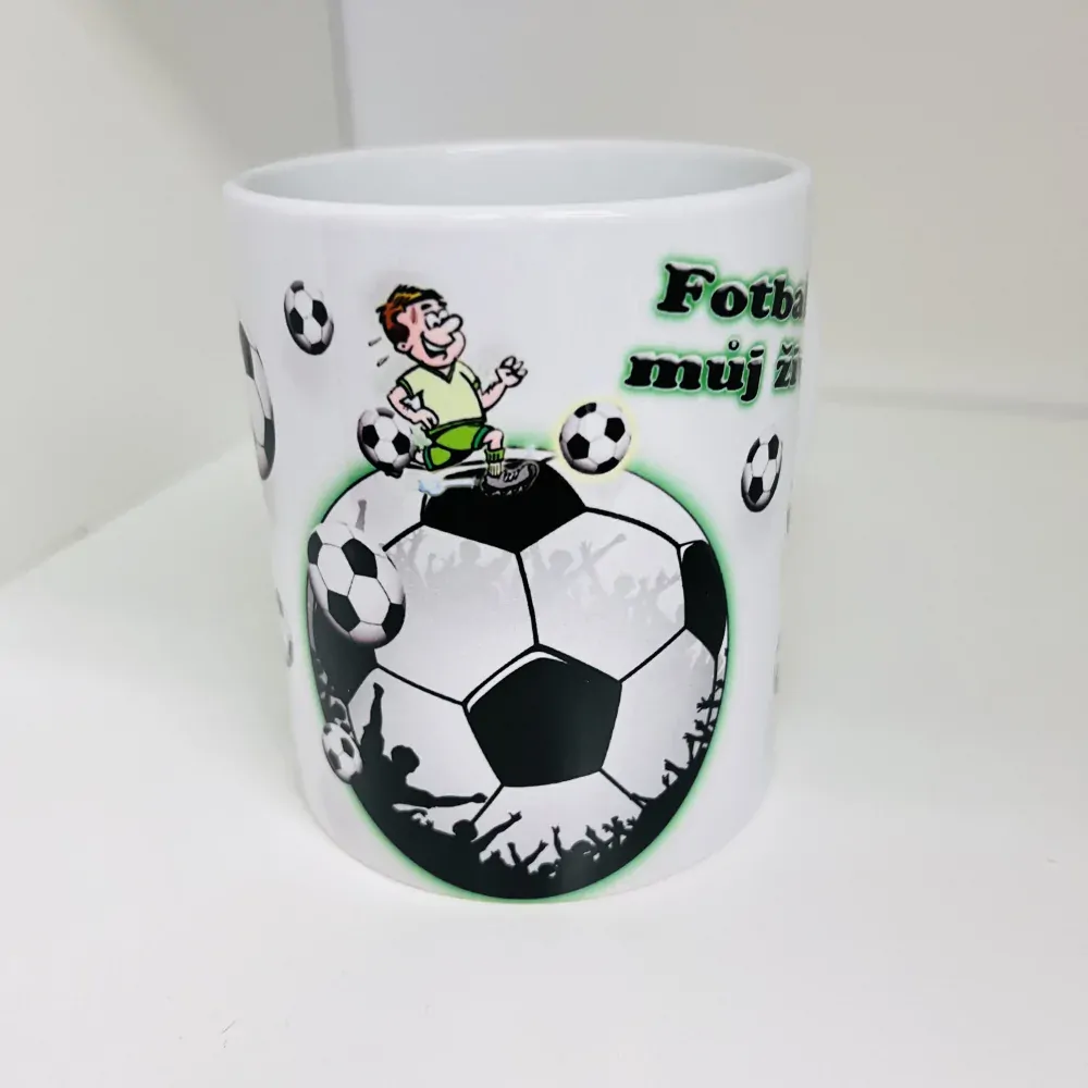 HRNEK - FOTBAL JE MŮJ ŽIVOT