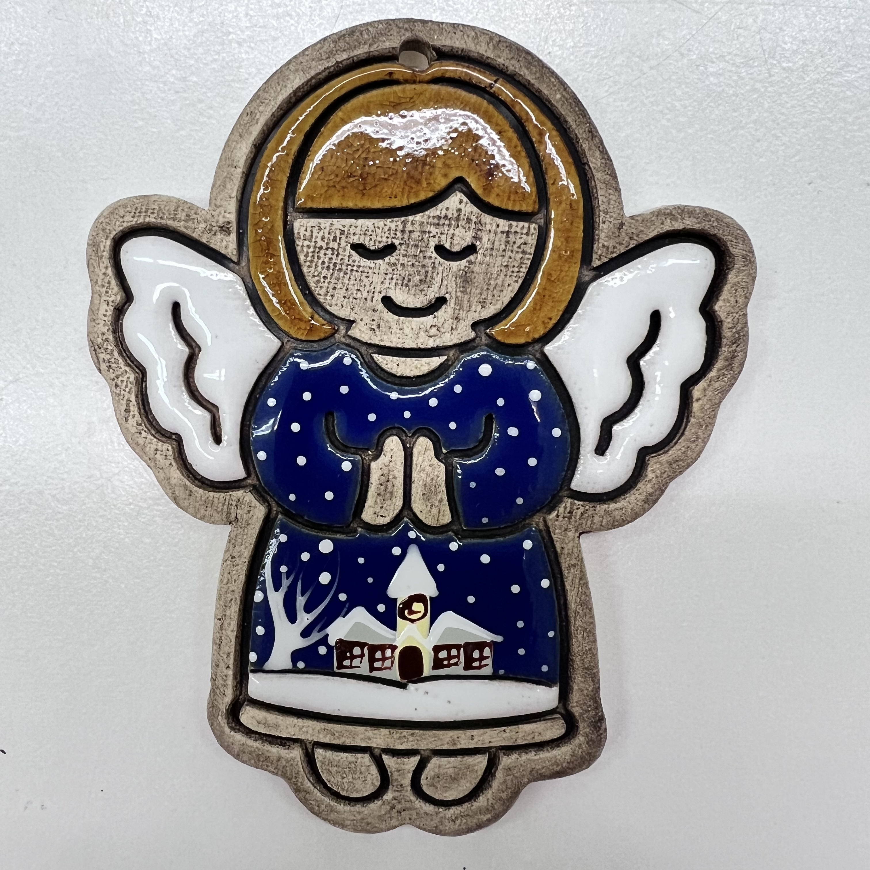 DEKORACE KERAMICKÝ ANDÍLEK ZIMNÍ MOTIV