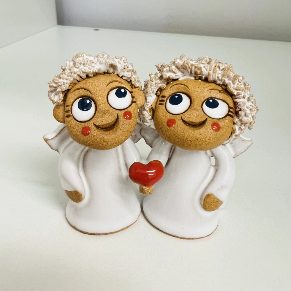 DEKORACE ZALÁSKOVANÍ ANDÍLCI SE SRDÍČKEM