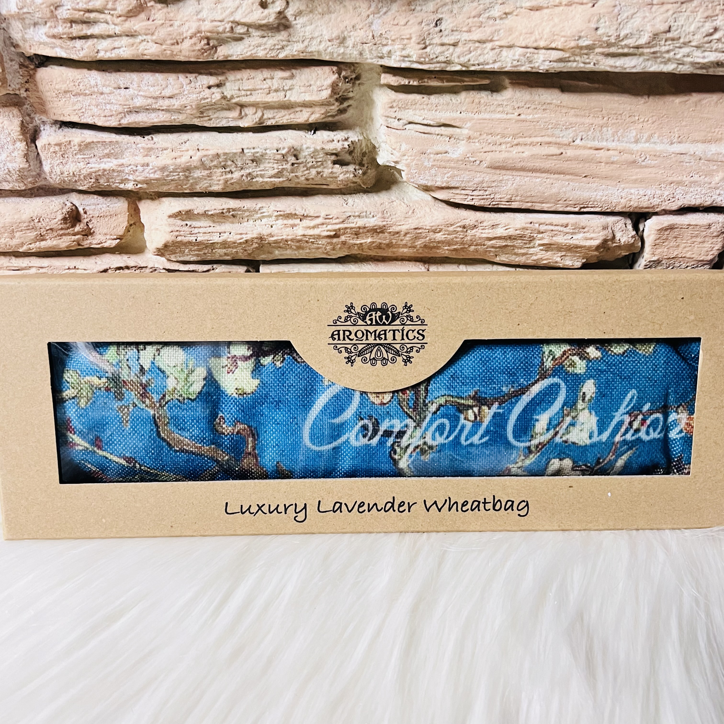 POLŠTÁŘEK TERAPEUTICKÝ LEVANDULOVĚ-PŠENIČNÝ - BALENÝ V DÁRKOVÉ KRABIČCE