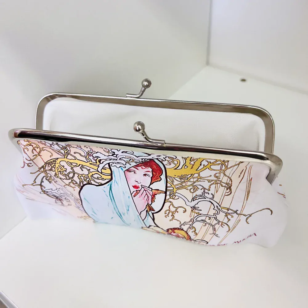 PENĚŽENKA VĚTŠÍ MOTIV ALPHONSE MUCHA - ZIMA