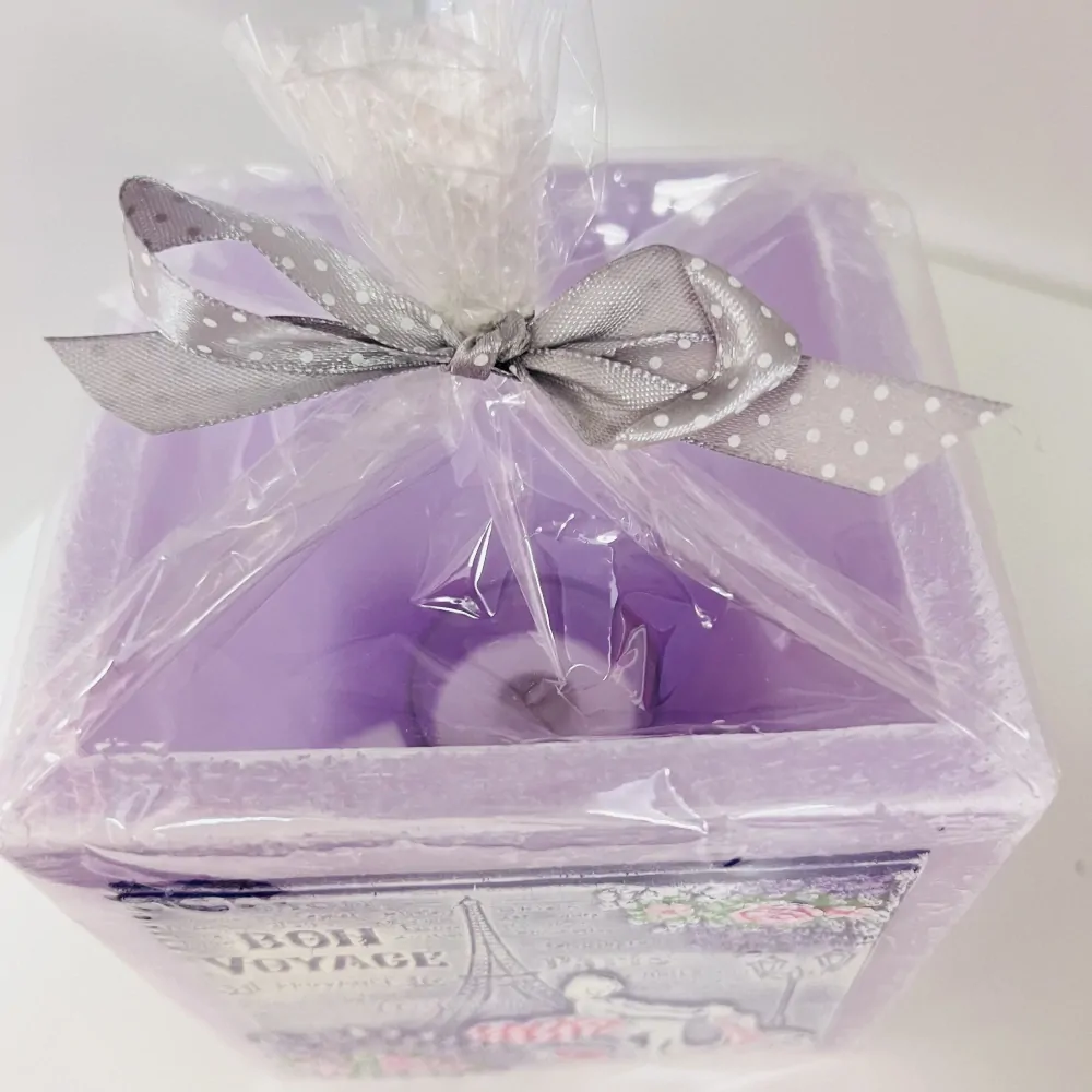 SVÍČKA LAMPION NA ČAJOVOU SVÍČKU VE TVARU KVÁDR MOTIV LEVANDULE