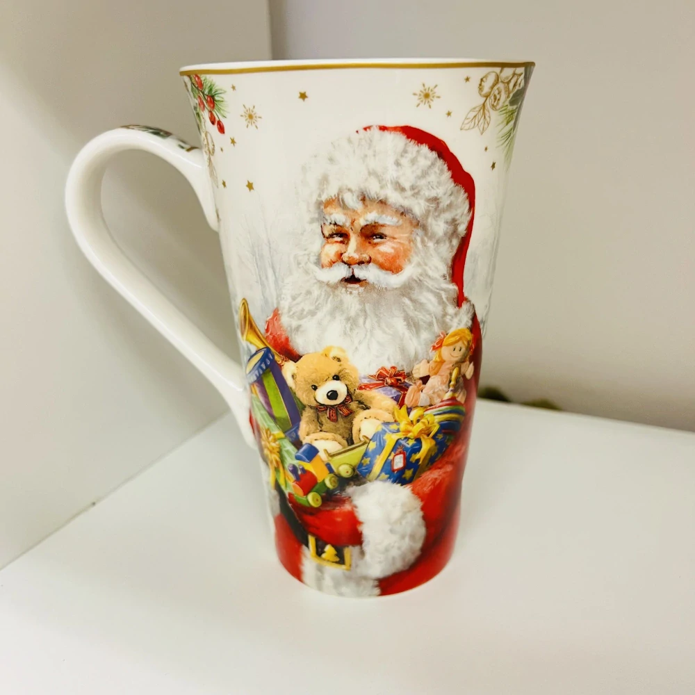 HRNEK VÁNOČNÍ MOTIV SANTA