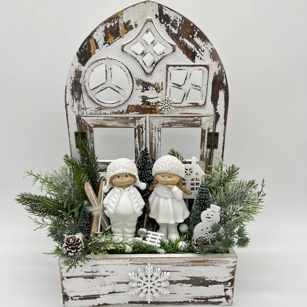 ZIMNÍ DEKORACE TRUHLÍK ZDOBENÝ S OSVĚTLENÍM