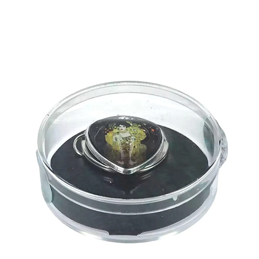 PŘÍVĚSEK NA KABELKU - KLÍČENKA MOTIV GUSTAV KLIMT - ADELE BLOCH