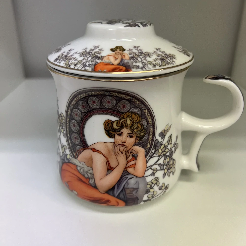 HRNEK NA BYLINKY MOTIV ALPHONSE MUCHA