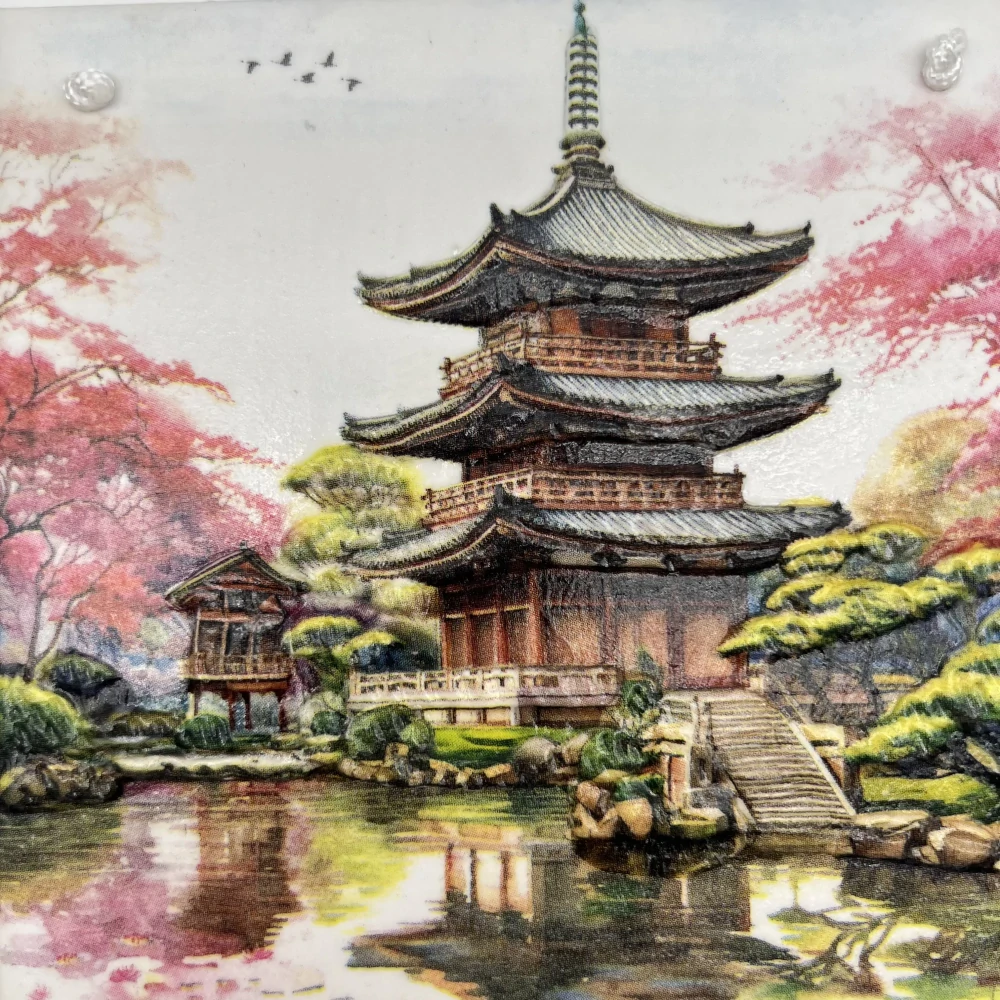 DEKORACE K ZAVĚŠENÍ DLAŽDICE ZDOBENÁ TECHNIKOU DECOUPAGE 3D 