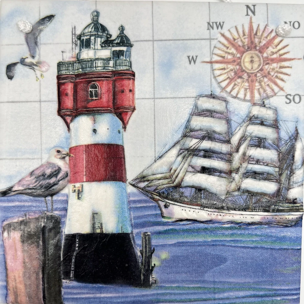 DEKORACE K ZAVĚŠENÍ DLAŽDICE ZDOBENÁ TECHNIKOU DECOUPAGE 3D 