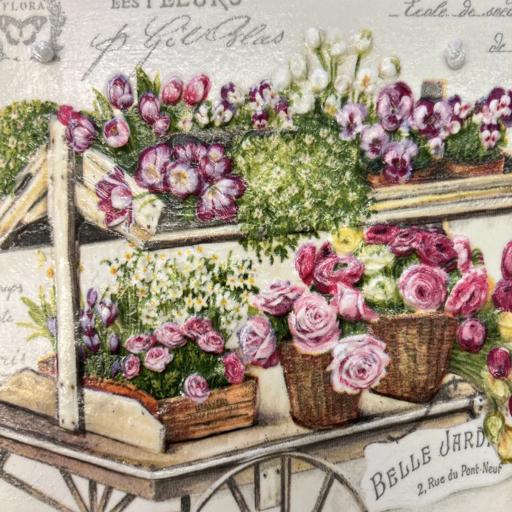 🌷 Zdobená keramická dlaždice – Květinový stánek 🌿