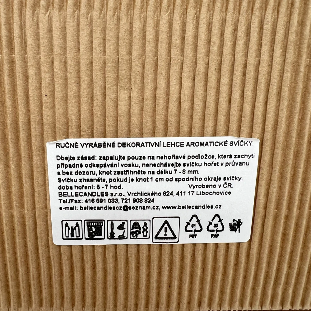 👼🕯️ Ručně vyráběná dekorativní svíčka – Andělská křídla 🕯️👼