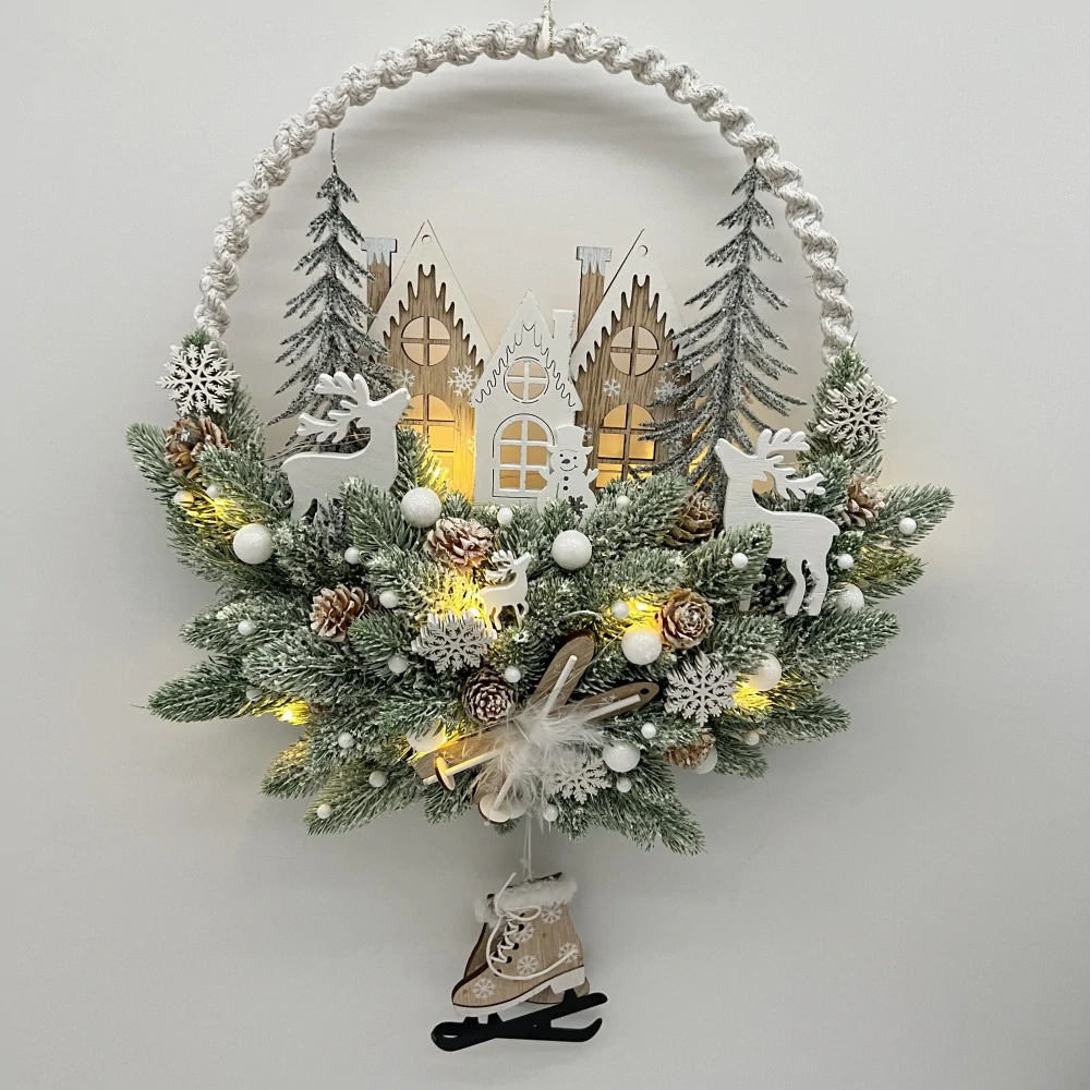 🏡❄️ Závěsná zimní dekorace s domečky a brusličkami