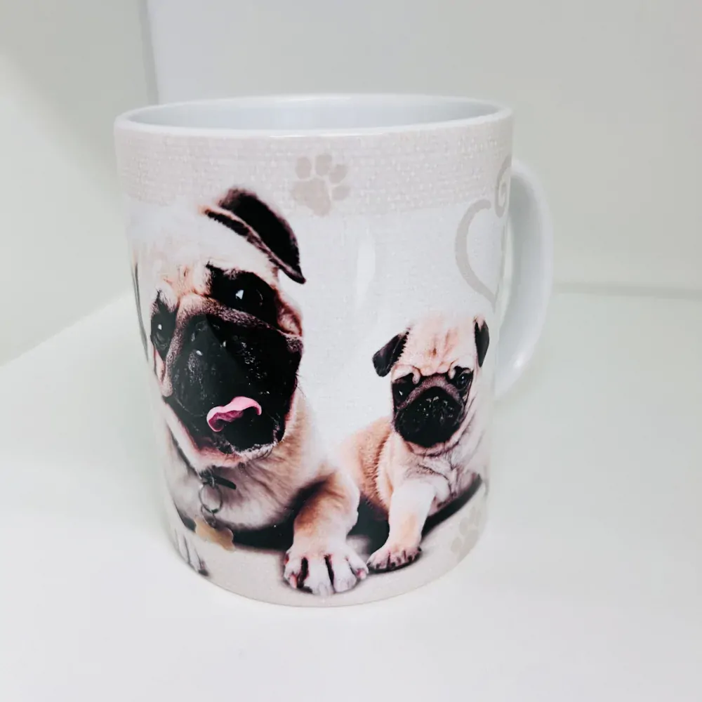 HRNEK - MOPS