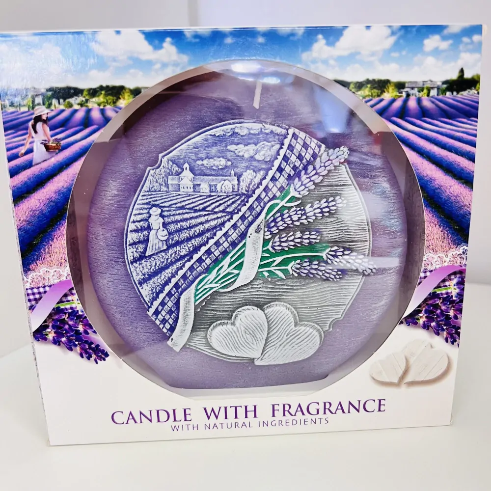 SVÍČKA DISK MOTIV LEVANDULE - LAVENDER KISS