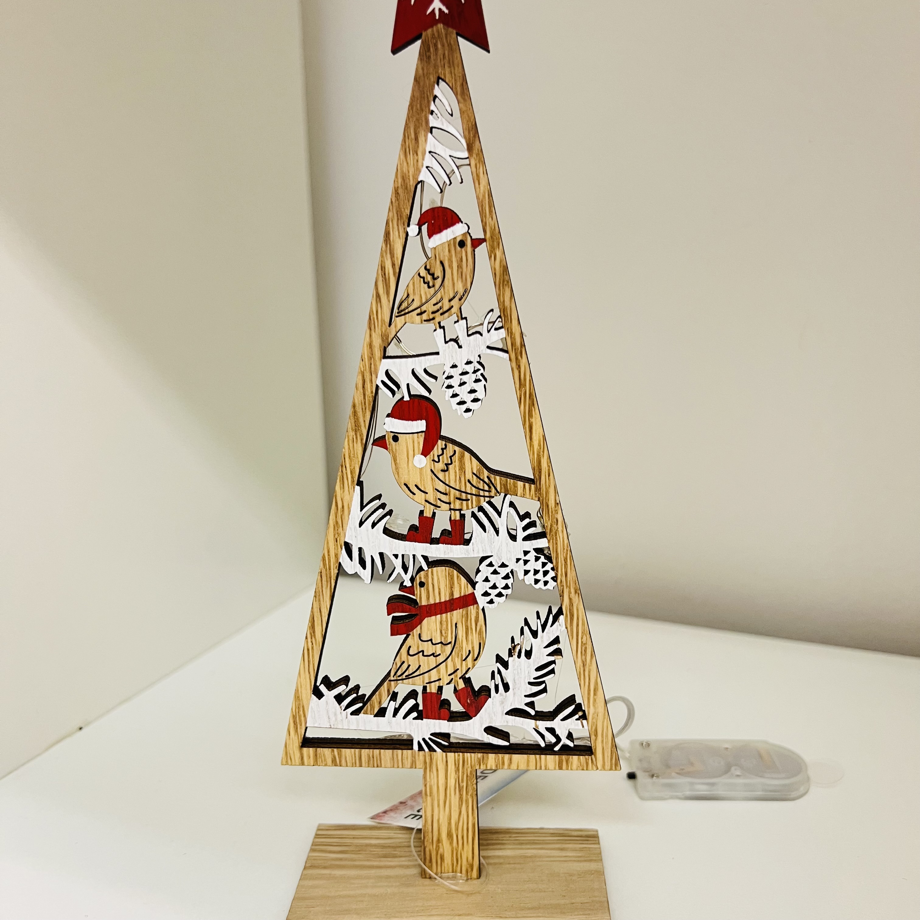 ZIMNÍ DEKORACE S LED OSVĚTLENÍM - STROMEČEK