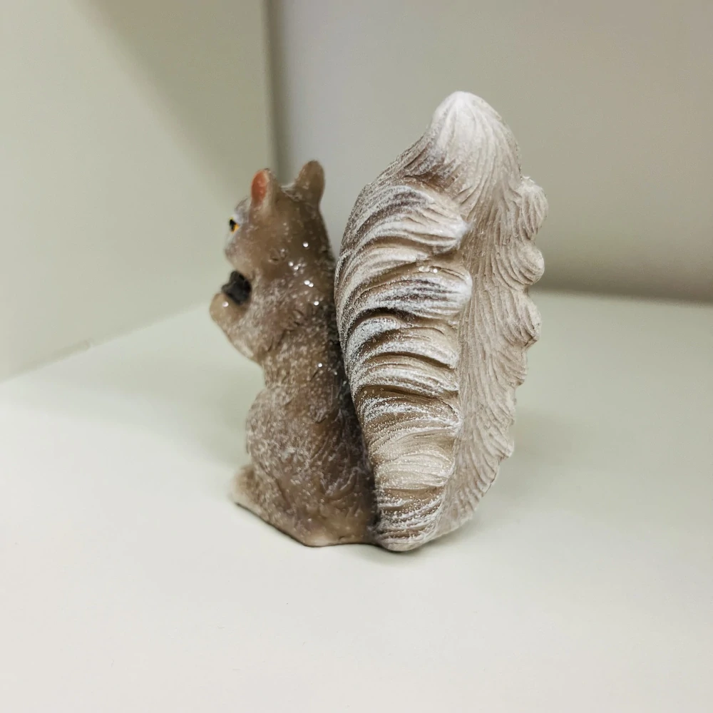 ZIMNÍ DEKORACE FIGURKA VEVERKA