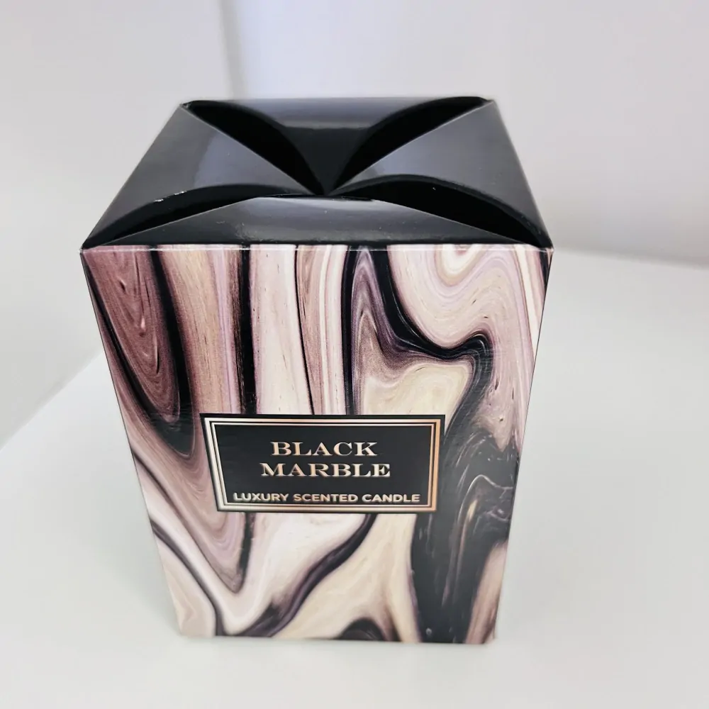 SVÍČKA VE SKLE BLACK MARBLE