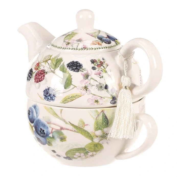 KONVIČKA SE ŠÁLKEM V DÁRKOVÉ KRABIČCE MOTIV LESNÍCH PLODU