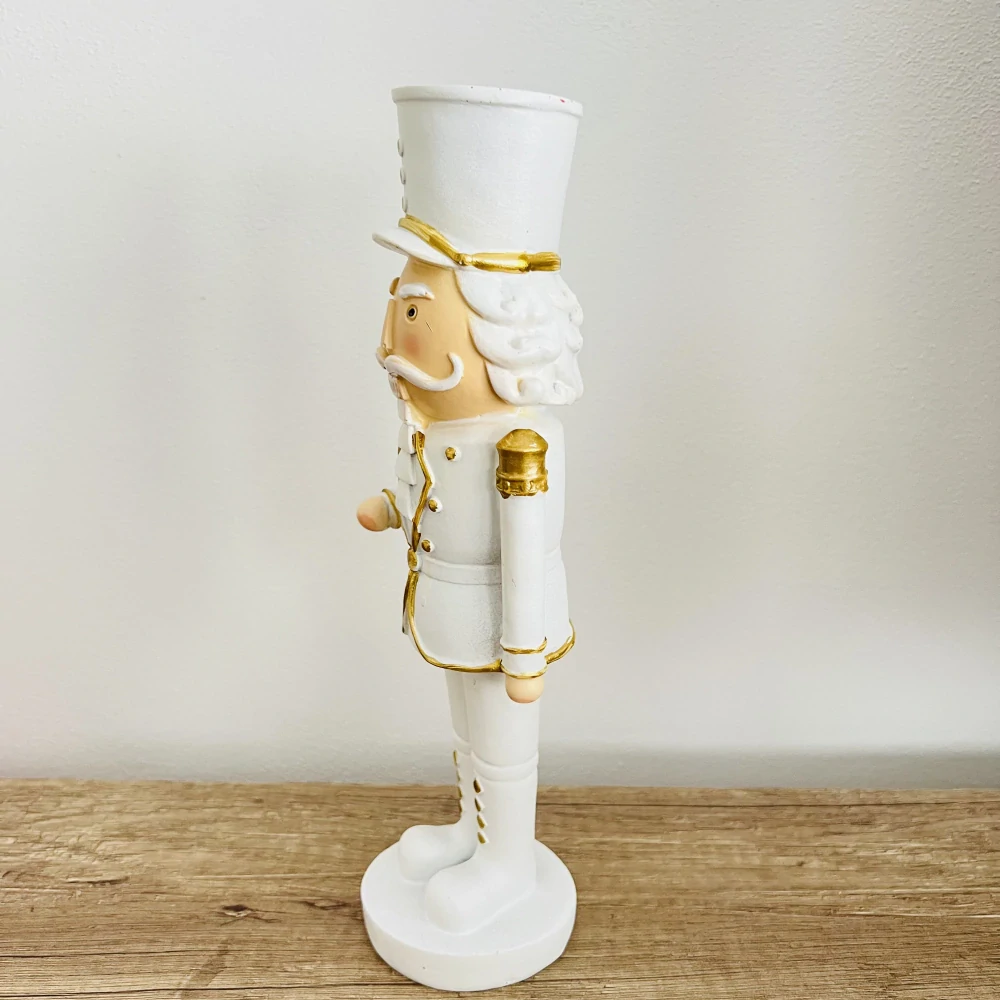 ZIMNÍ DEKORACE FIGURA VOJÁKA