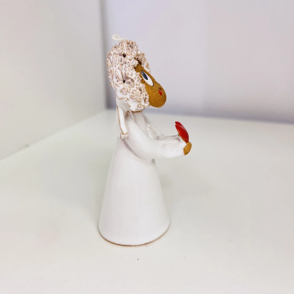 ANDĚL ZVONEČEK - HOLKA SE SRDÍČKEM