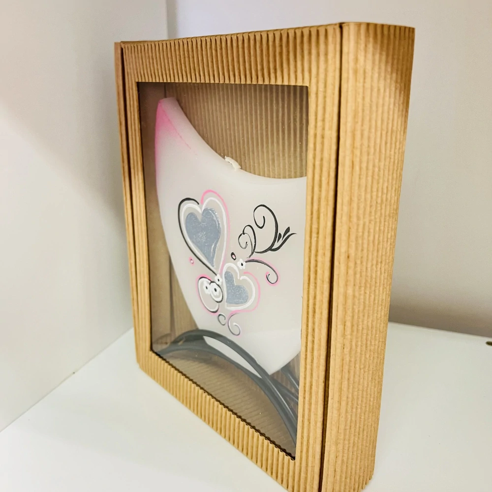 NOVA' CENA - SVÍČKA RUČNĚ VYRÁBĚNÁ LEHCE AROMATICKÁ DEKORATIVNÍ