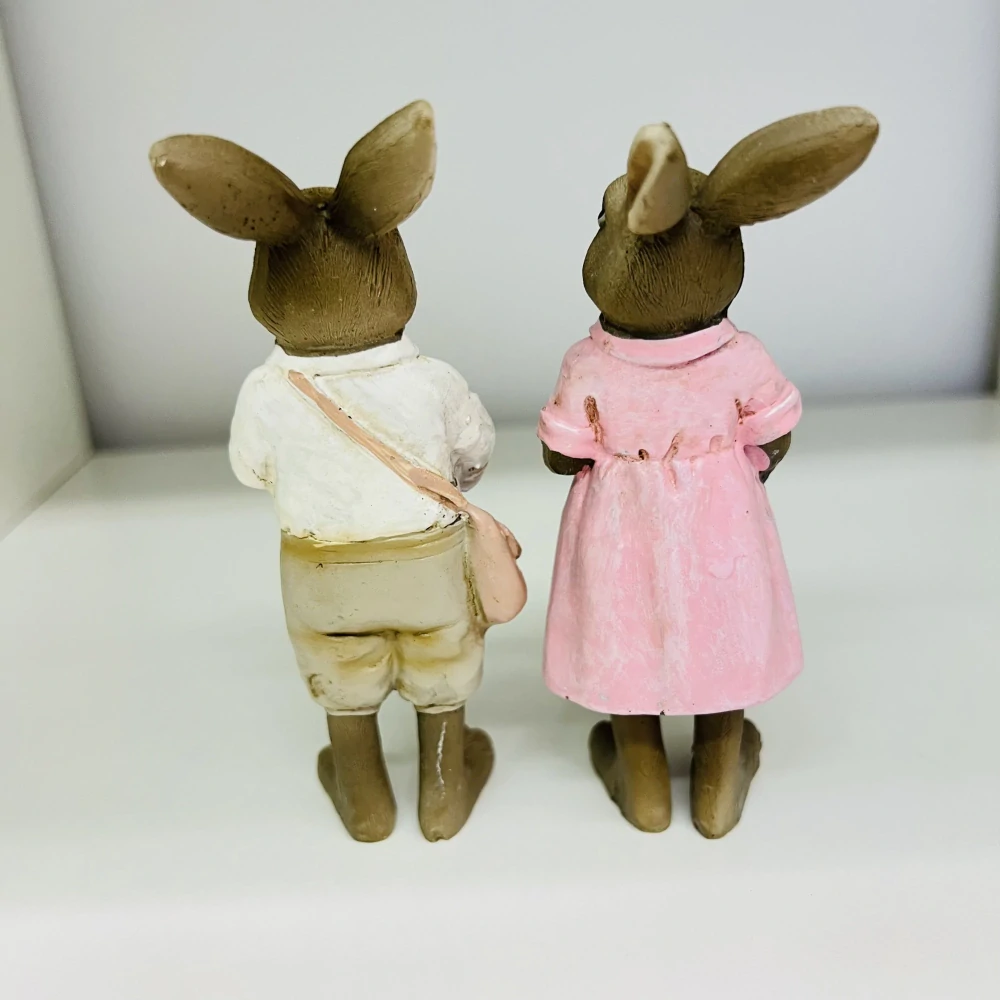JARNÍ DEKORACE FIGURKA ZAJÍČKA - DVA DRUHY - CHLAPEC NEBO DÍVKA