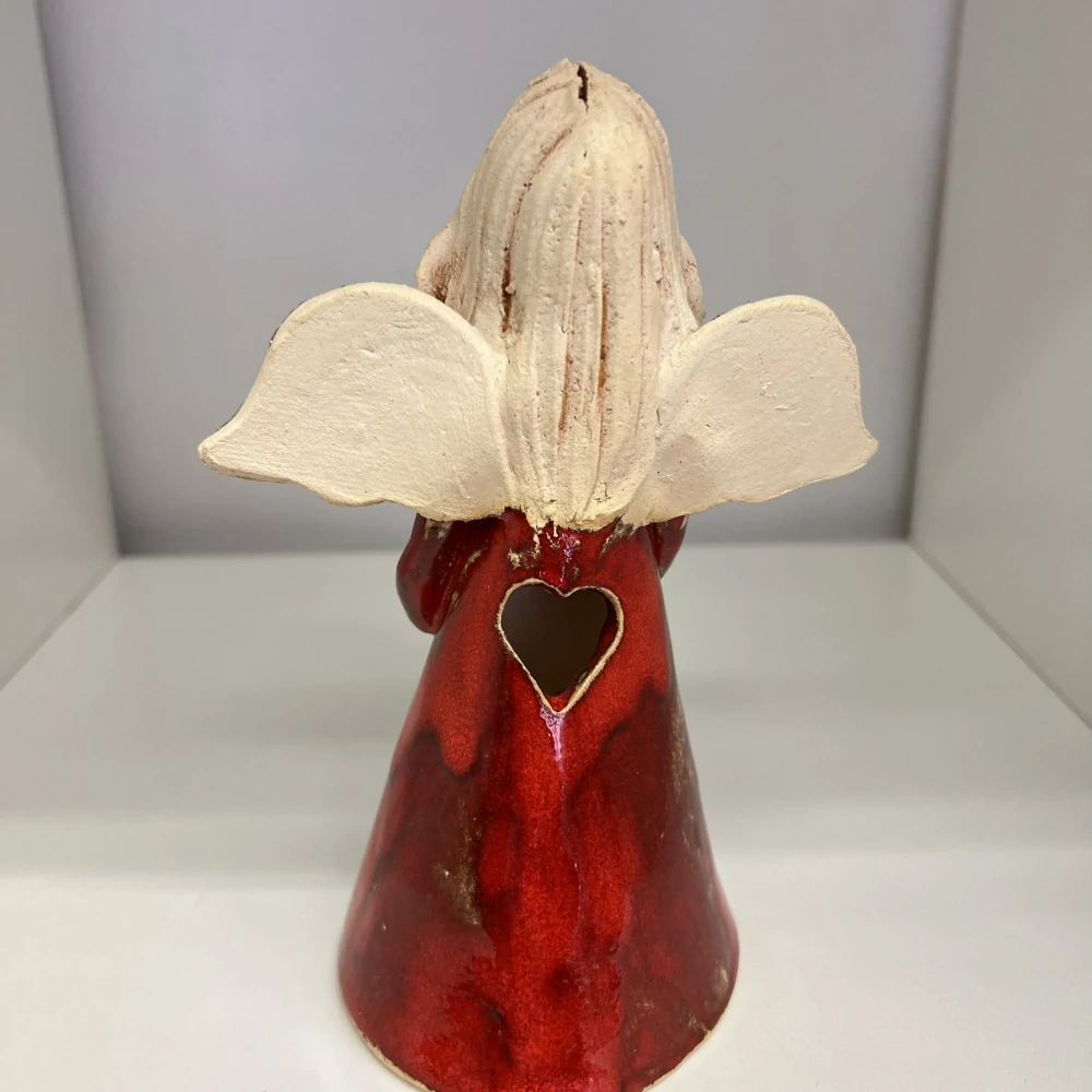 DEKORACE KERAMICKÝ ANDĚL SE ZLATÝM SRDCEM