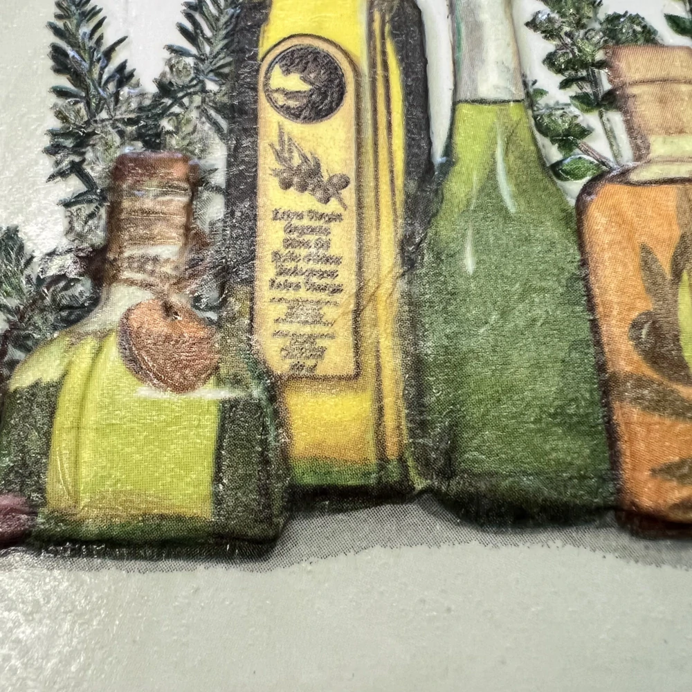 KERAMICKÁ DLAŽDICE ZDOBENÁ TECHNIKOU DECOUPAGE 3D