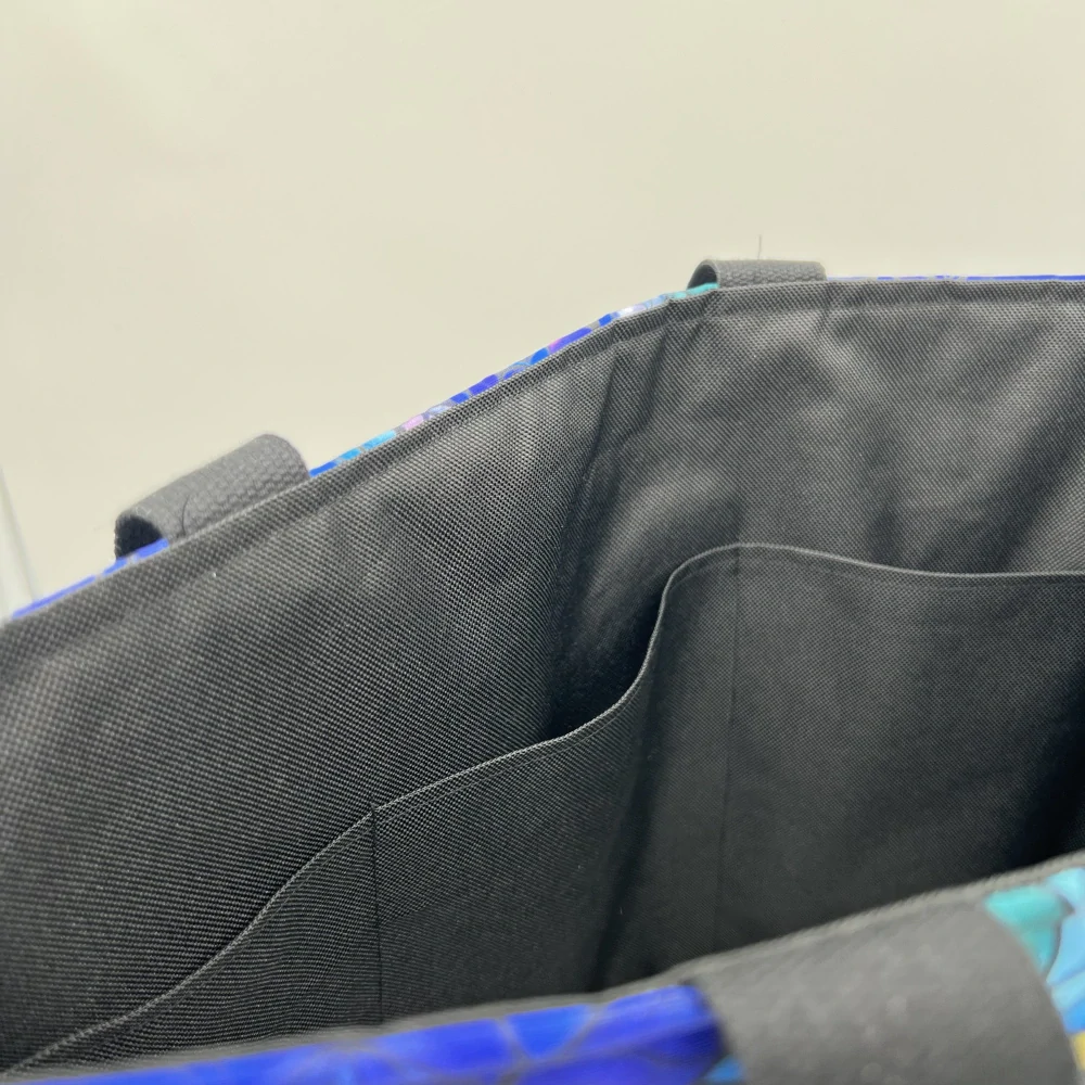 TAŠKA VYZTUŽENÁ S PODŠÍVKOU MOTIV SLON