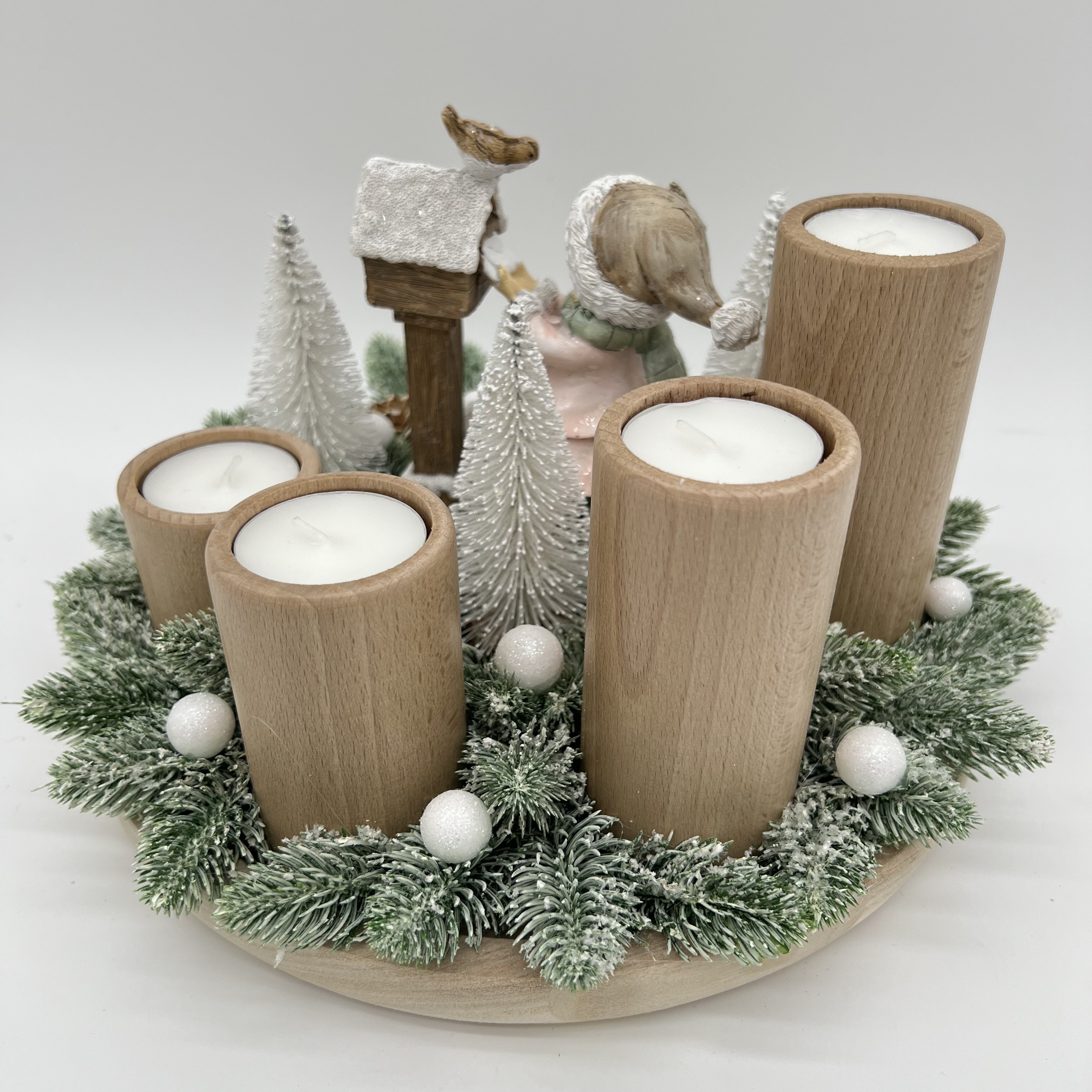ZIMNÍ DEKORACE ADVENTNÍ SVÍCEN NA ČAJOVÉ SVÍČKY