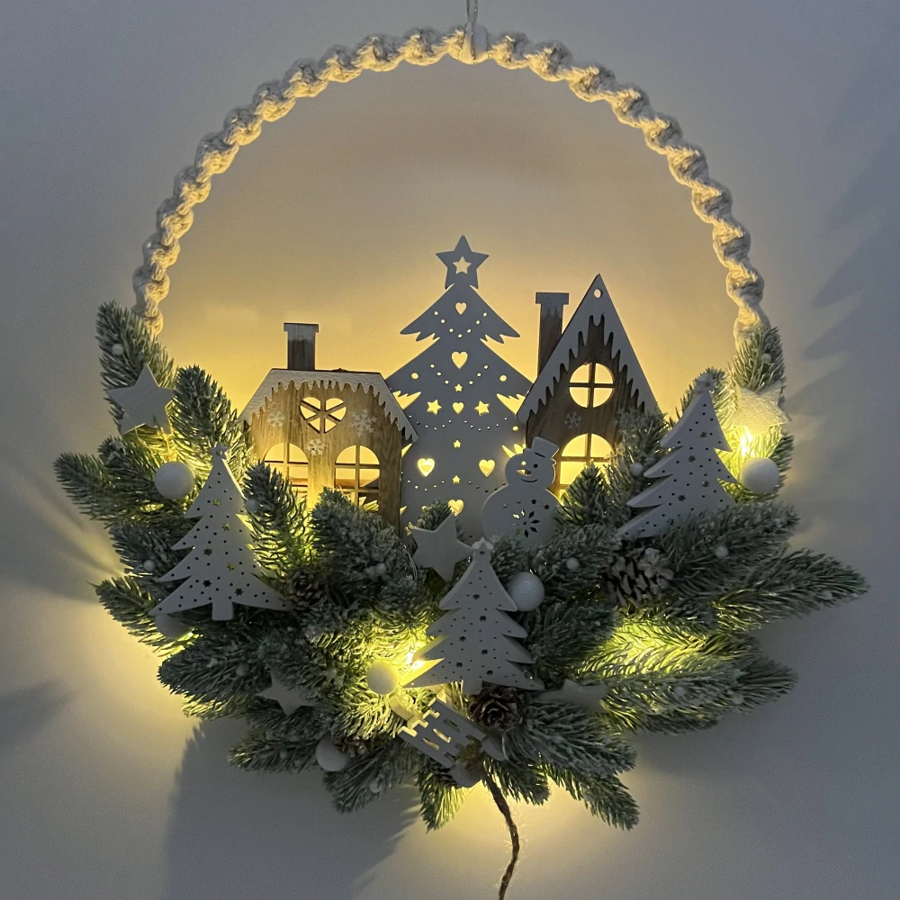 🎄 Zimní LED věneček „Vánoční vesnička pod stromkem“