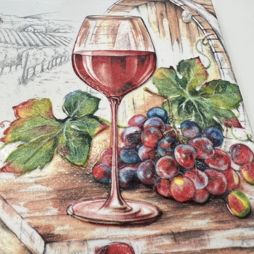 🍷 Zdobená keramická dlaždice – Červené víno na vinici 🍇