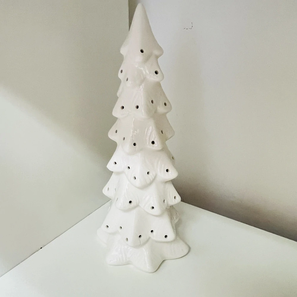 ZIMNÍ DEKORACE STROM S LED SVĚTLEM