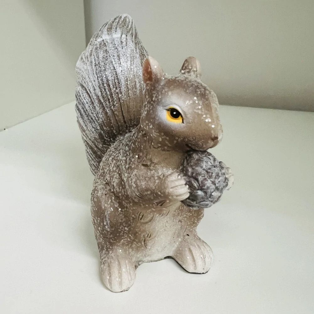 ZIMNÍ DEKORACE FIGURKA VEVERKA