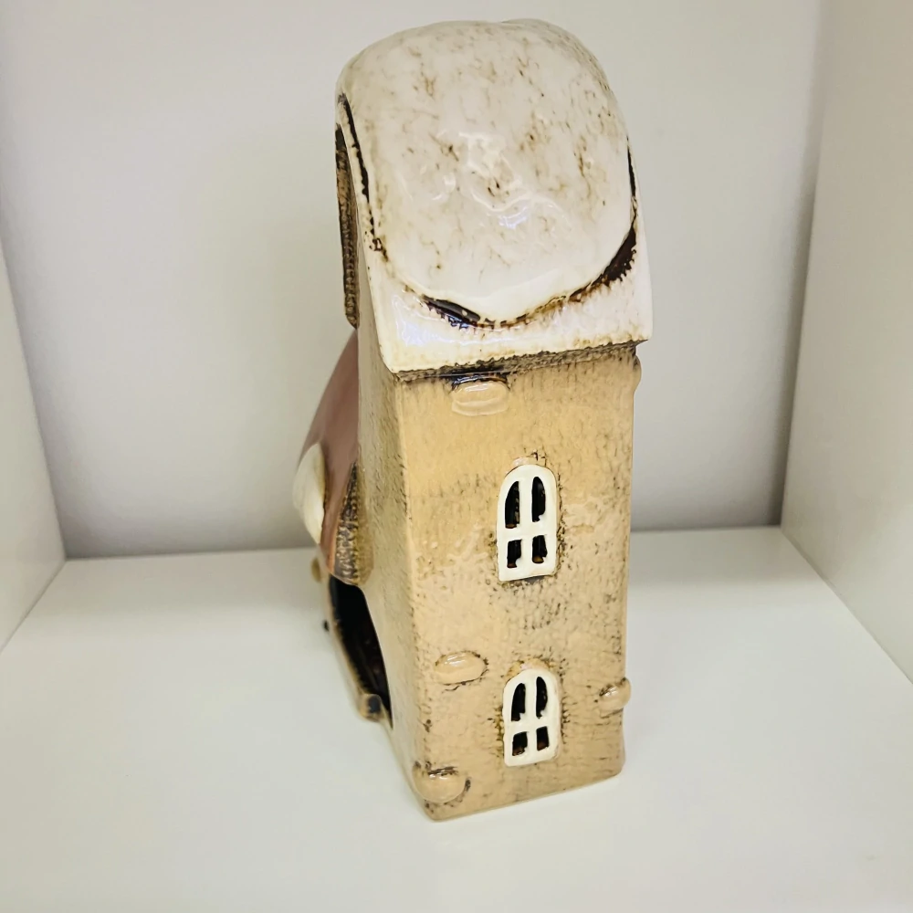 DEKORACE KERAMICKÝ DOMEK NA LIGHT SVÍČKU