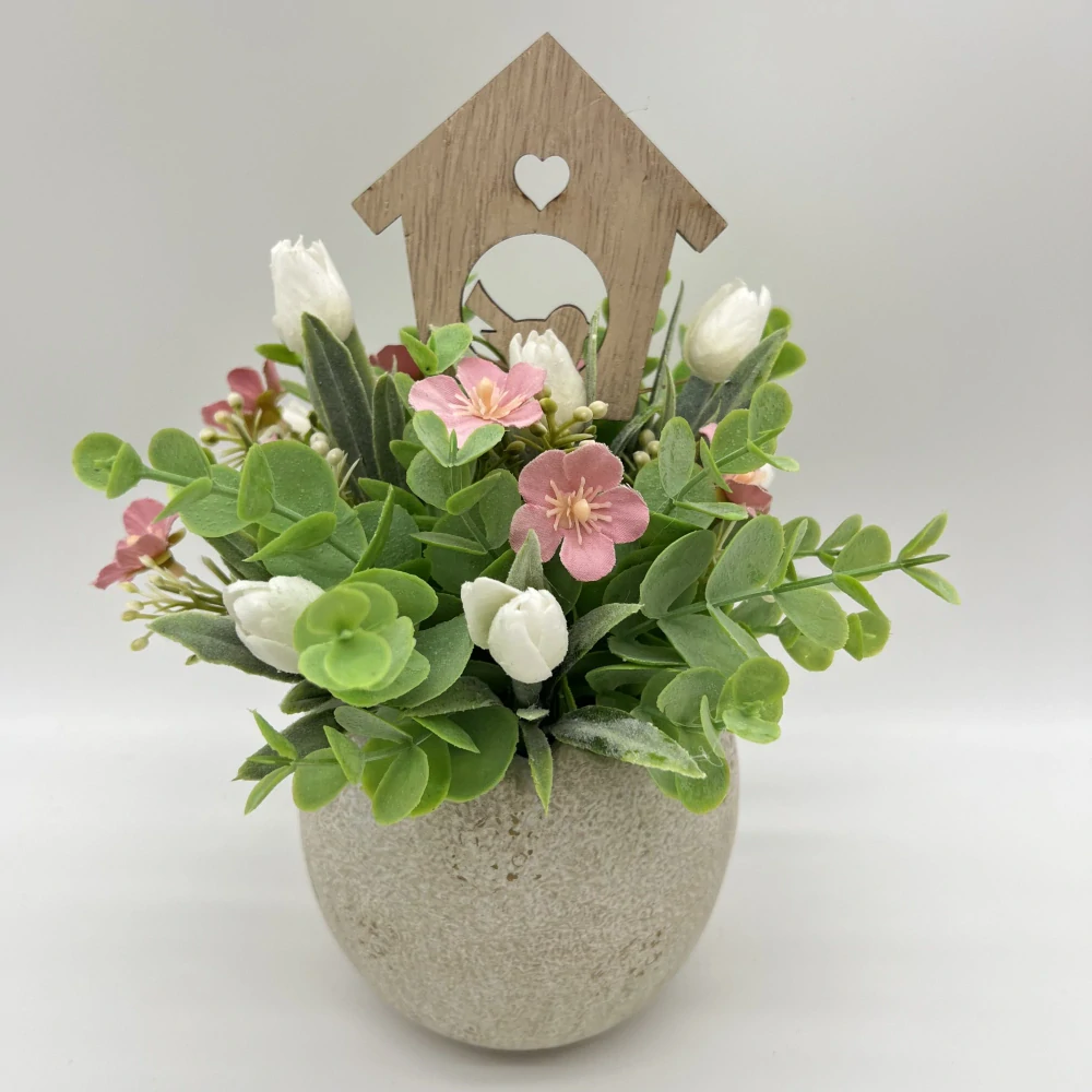 JARNÍ DEKORACE SKOŘÁPKA ZDOBENÁ UMĚLÝMI KVĚTY 