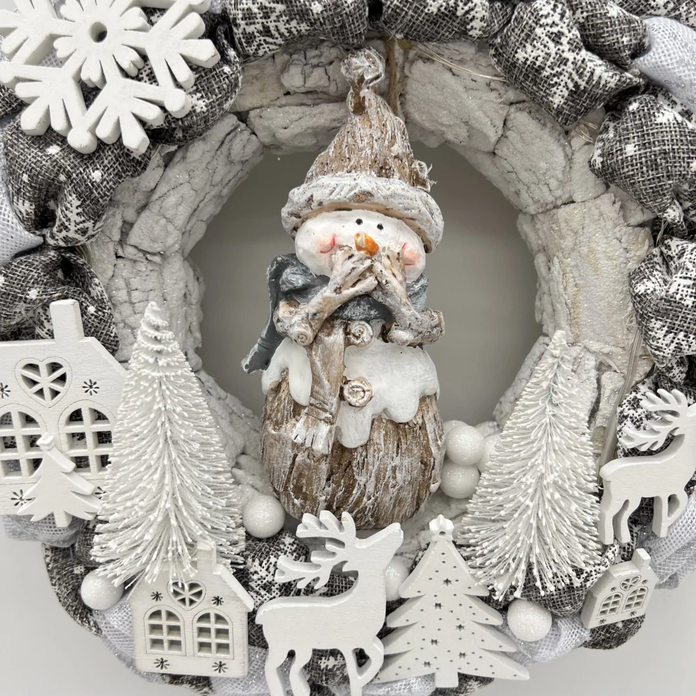 ZIMNÍ DEKORACE VĚNEC NA DVEŘE S OSVĚTLENÍM 