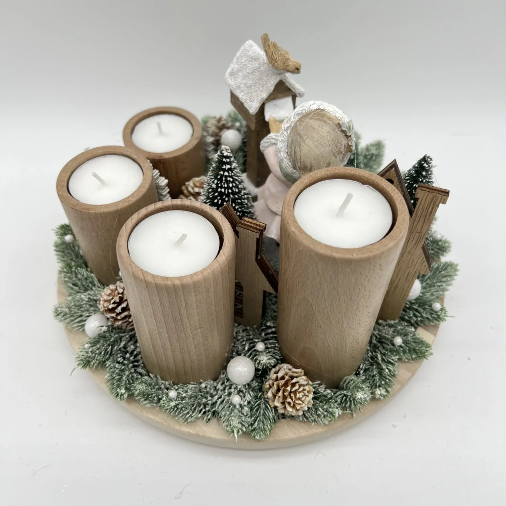 🎄 Adventní svícen s holčičkou a ptáčkem – zimní kouzlo domova 