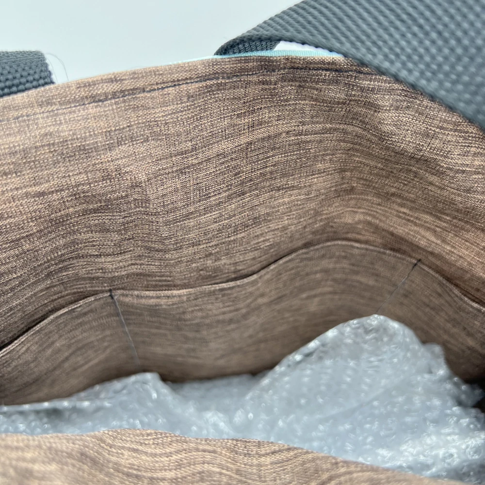 👜 Designová taška – Zimní město