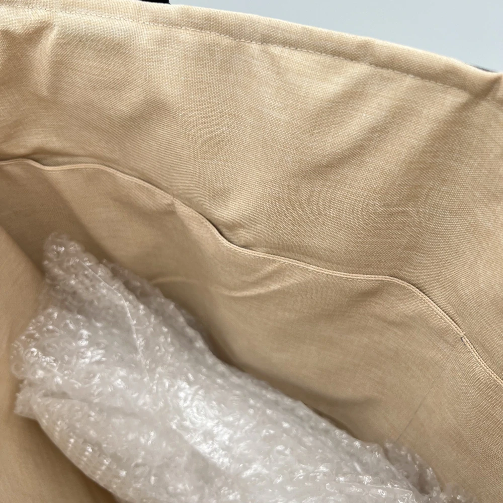 👜 Designová taška – „Zimní pohádková vesnička“