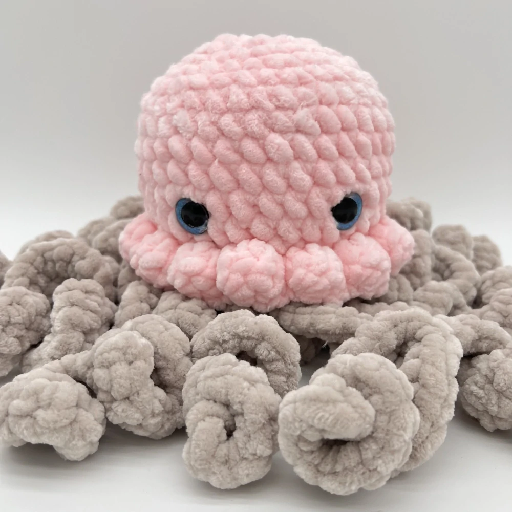 🐙 Háčkovaná chobotnička – hebká dekorace