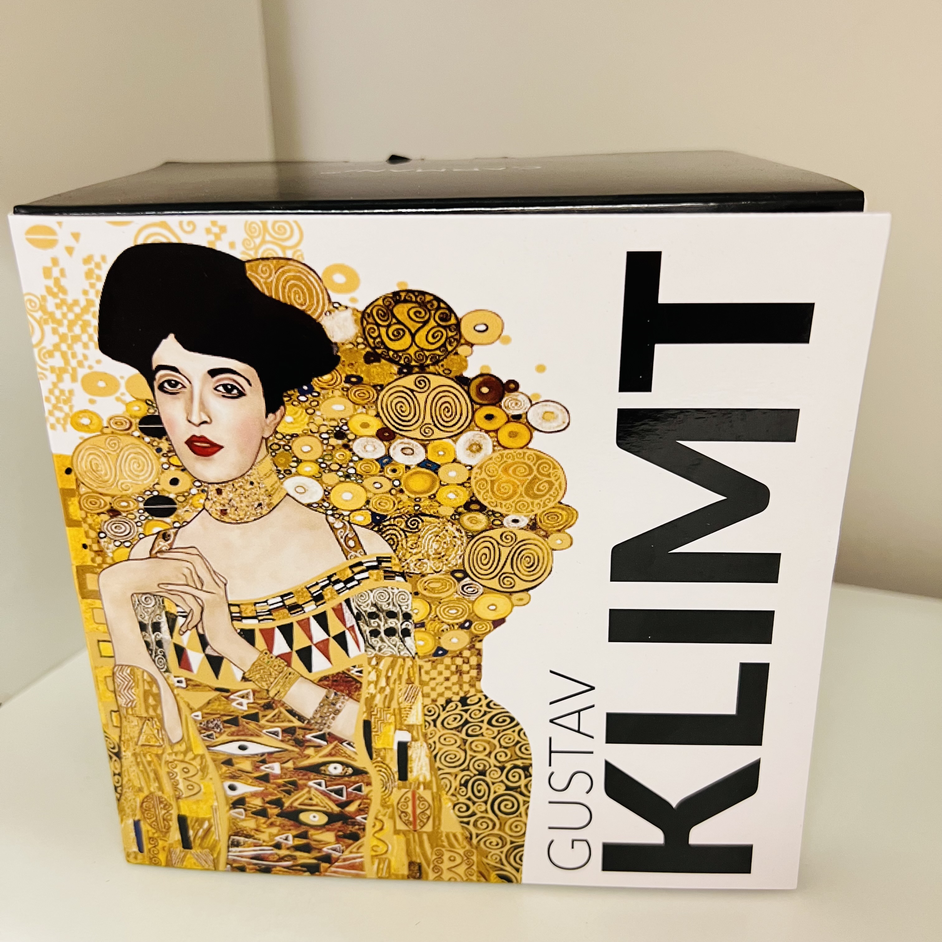 HRNEK V DÁRKOVÉM BALENÍ MOTIV GUSTAV KLIMT - ADEL