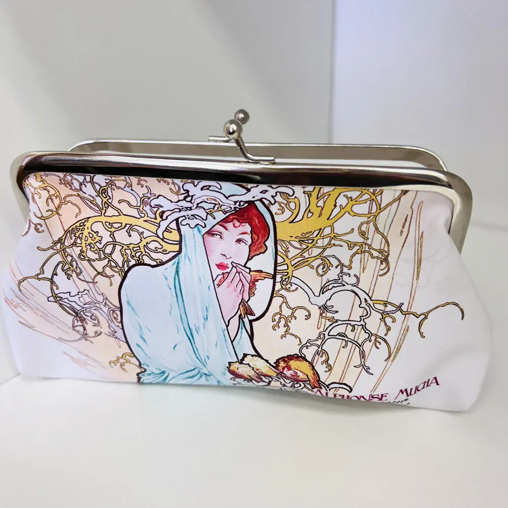 PENĚŽENKA VĚTŠÍ MOTIV ALPHONSE MUCHA - ZIMA