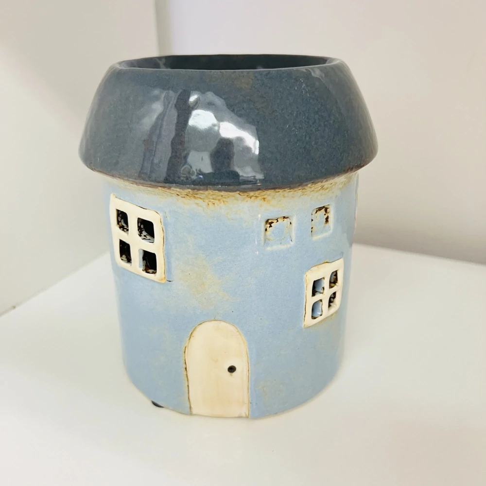 DEKORACE AROMALAMPA TVAR DOMEČEK