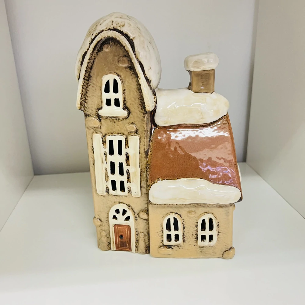 DEKORACE KERAMICKÝ DOMEK NA LIGHT SVÍČKU