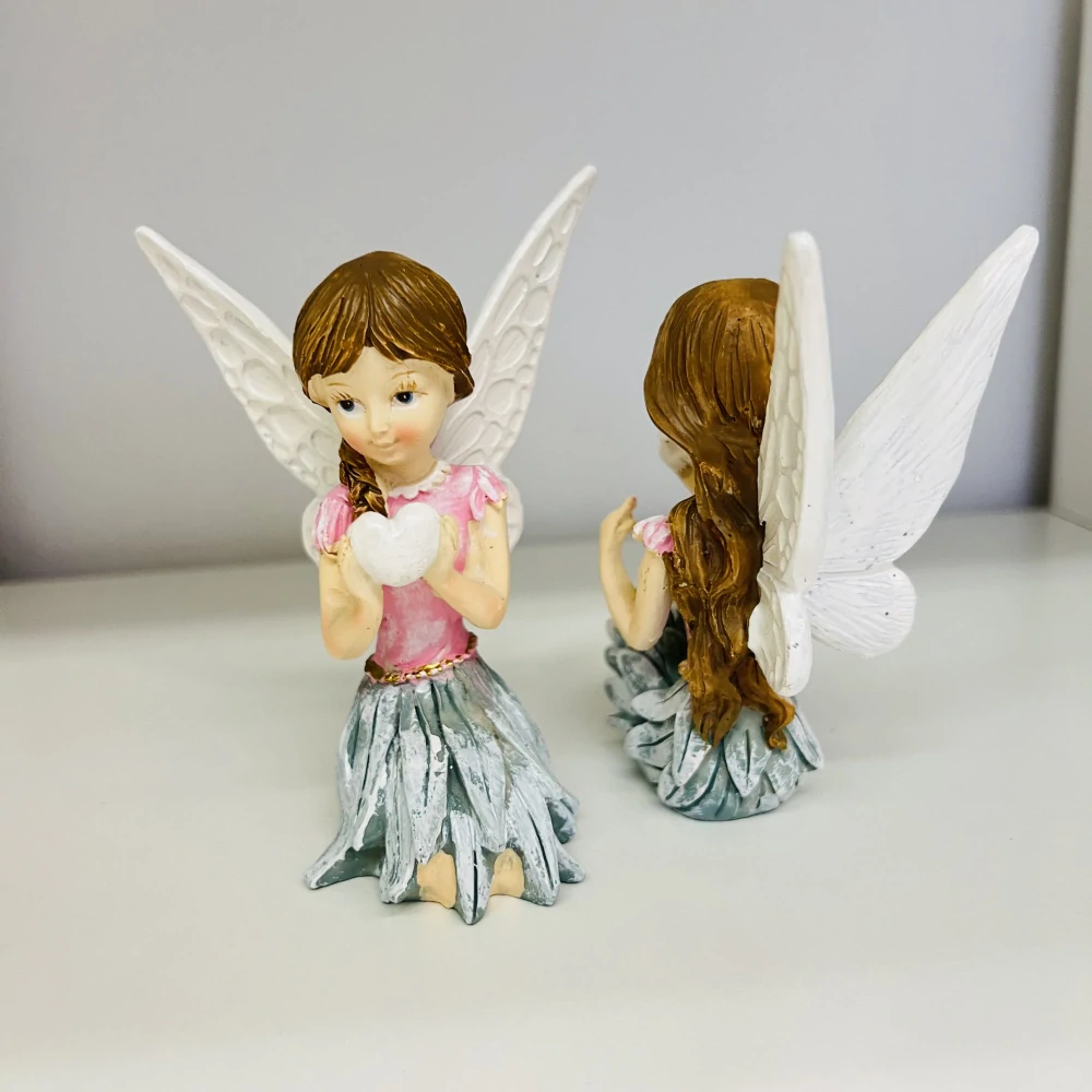 DEKORACE FIGURKA VÍLA - DVA DRUHY