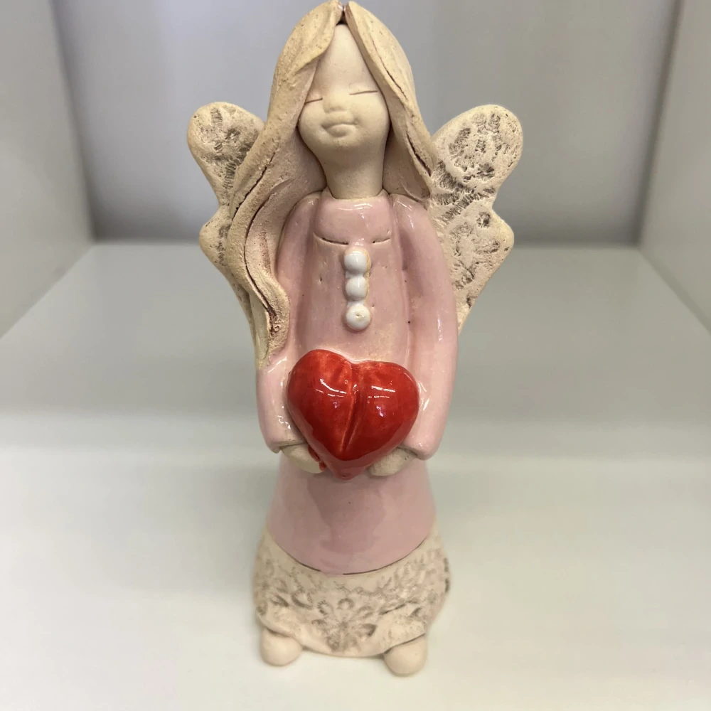 DEKORACE ANDĚLKA SE SRDCEM GLAZOVANÁ 