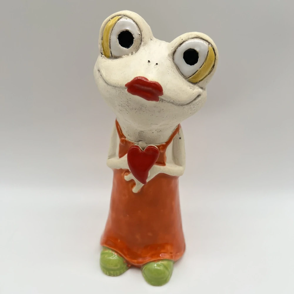 DEKORACE KERAMICKÁ FIGURA ŽÁBY DÍVKY